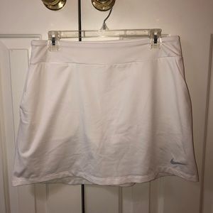 Women’s Nike Golf Skirt Size Large
